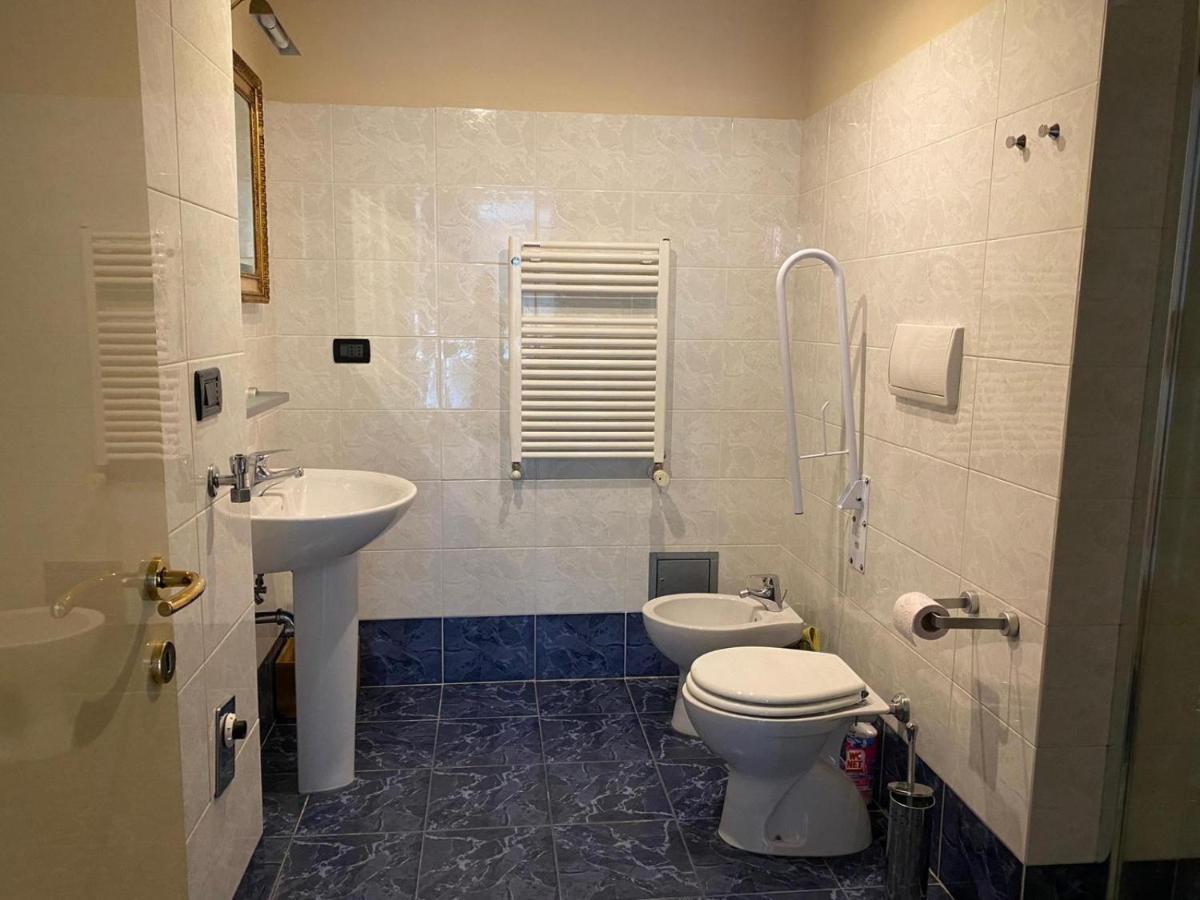 Appartement Le finestre sull'Acquario à Gênes Extérieur photo